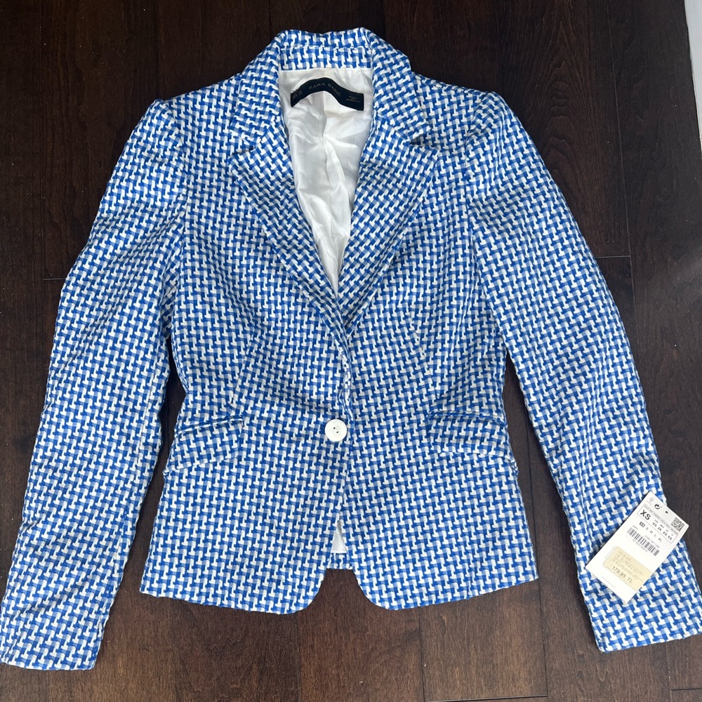 Zara Blue and White Patterned Blazer